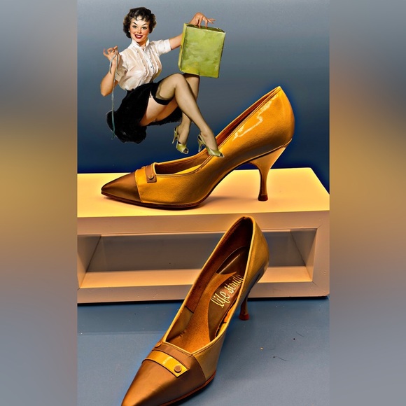 1950s Life Stride NOS original box . Pristine Rare